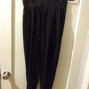 Woman's Joggers Size S/M EUC